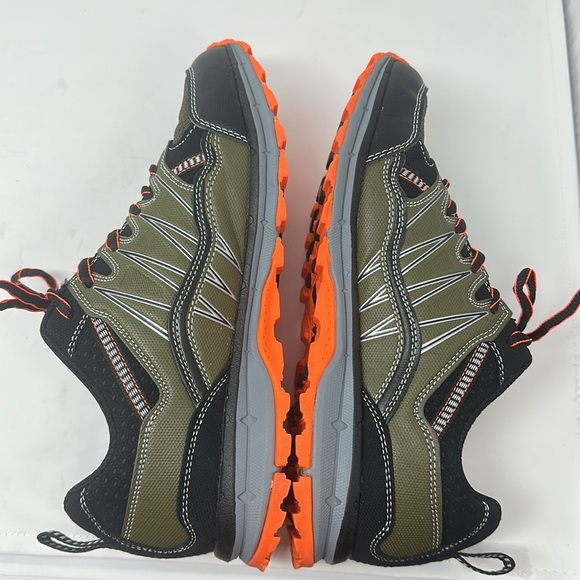 Fila Trail shoes Size 9-9 1/2 - Picture 6 of 8